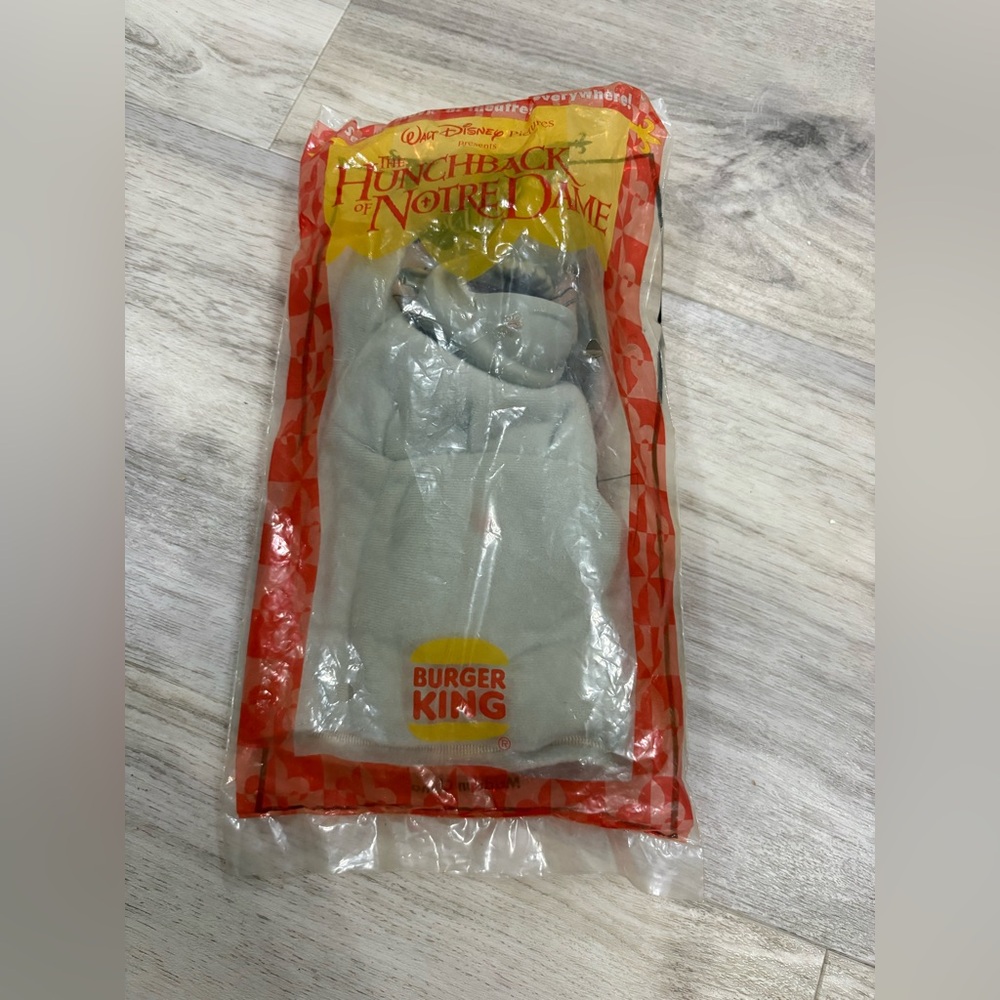 Burger King Puppet Toy Disney's 1996 The Hunchback of Notre Dame Hugo Gargoyle